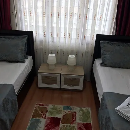 Gold Apartment *