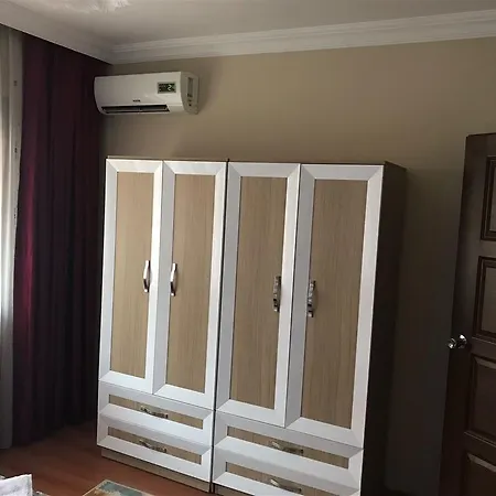 Gold Apartment